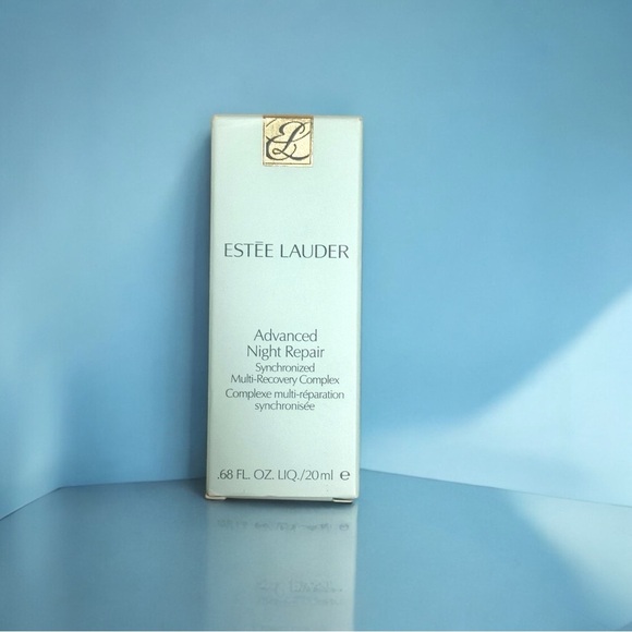 Estée Lauder Advanced Night Repair Synchronized Recovery Complex- .68 fl oz - Picture 1 of 4